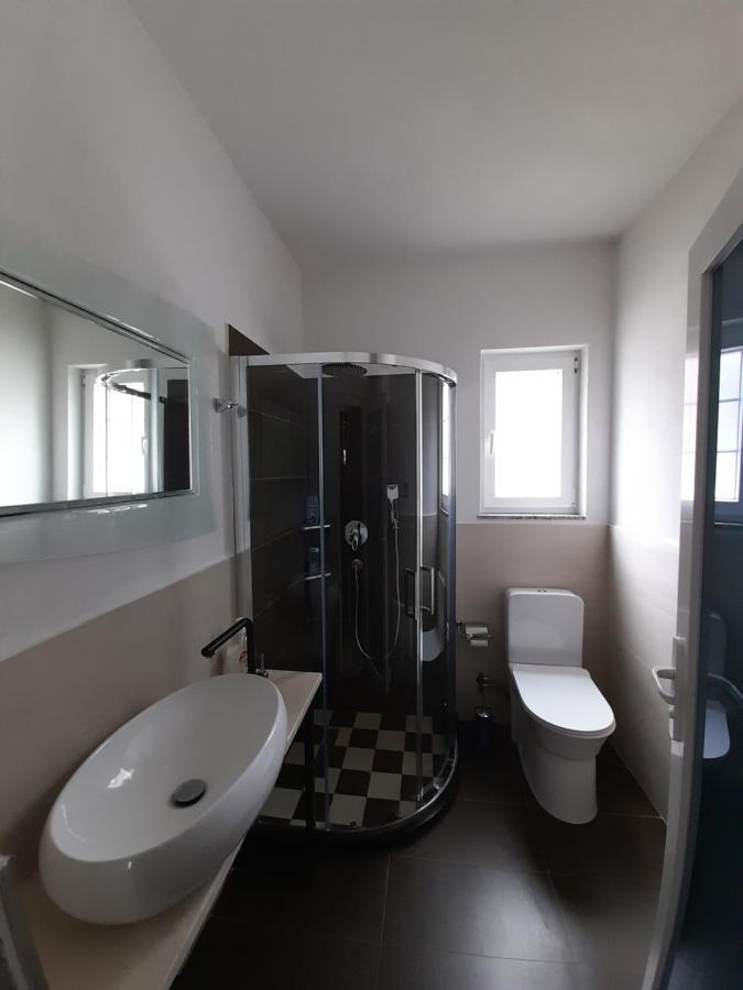 Guesthouse Drinos Valbone Exterior photo