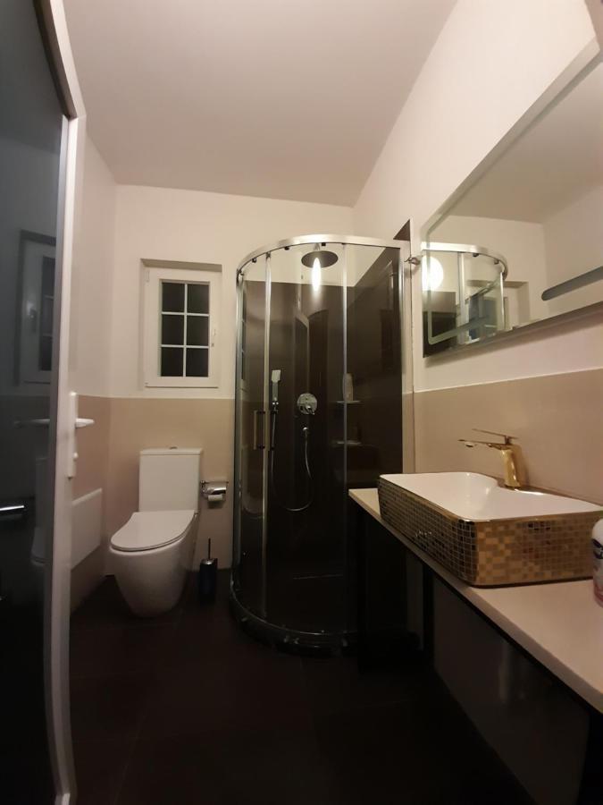 Guesthouse Drinos Valbone Exterior photo